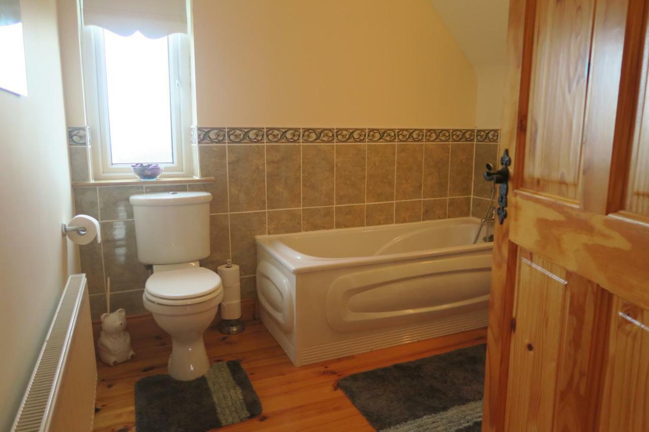 Thistledown - Ballina - Crossmolina - County Mayo - Sleeps 8 - Sister Property To Inglewood Екстер'єр фото
